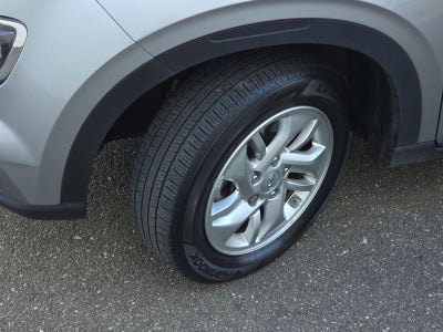 2024 Hyundai Venue SE