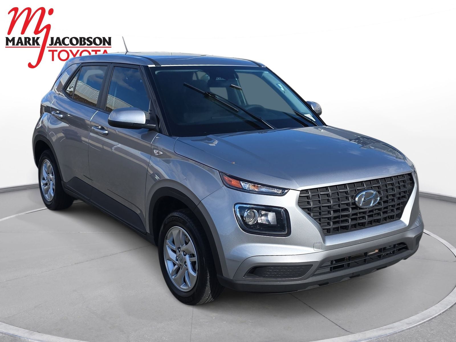 2024 Hyundai Venue SE