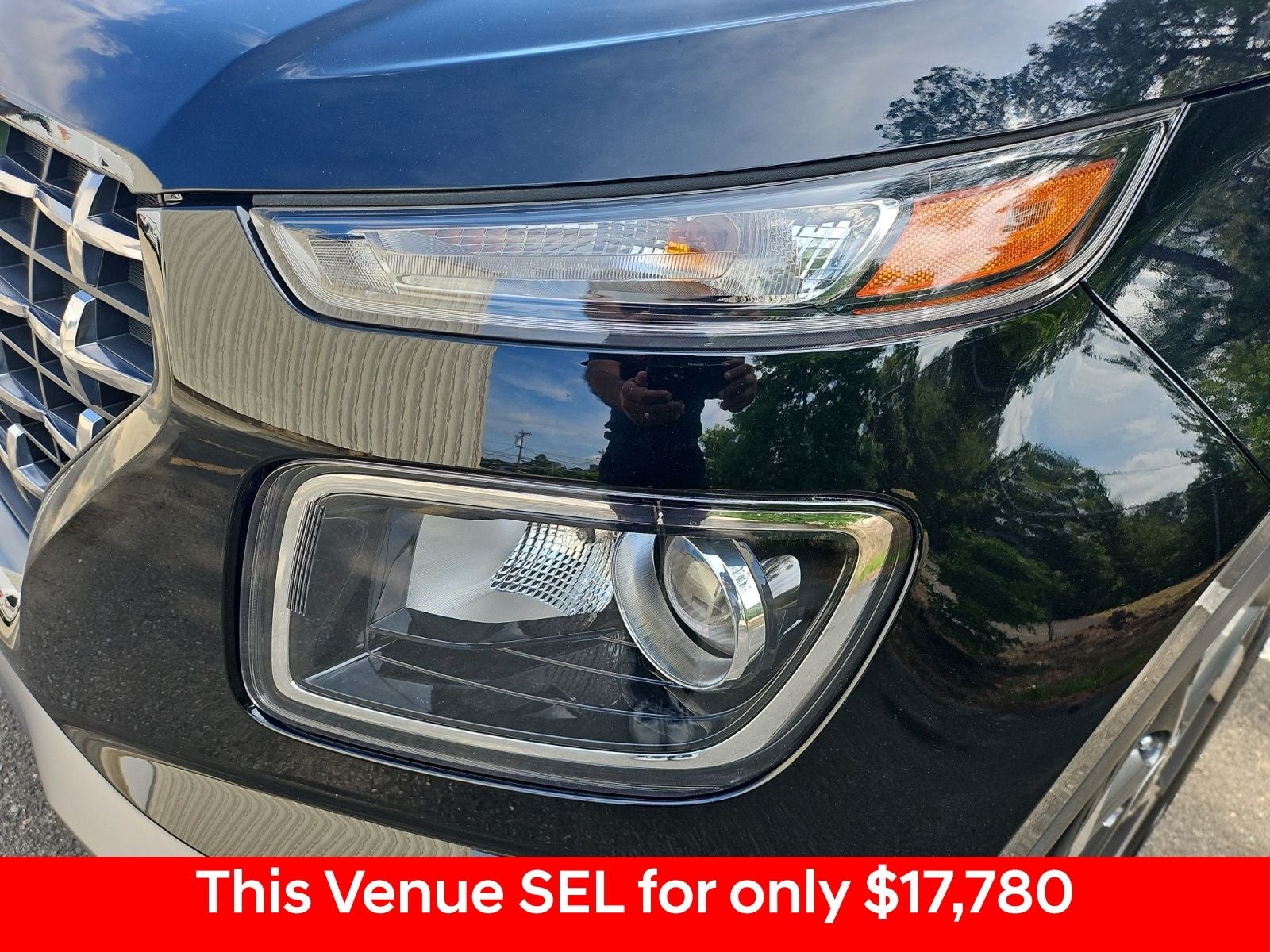 2022 Hyundai Venue SEL