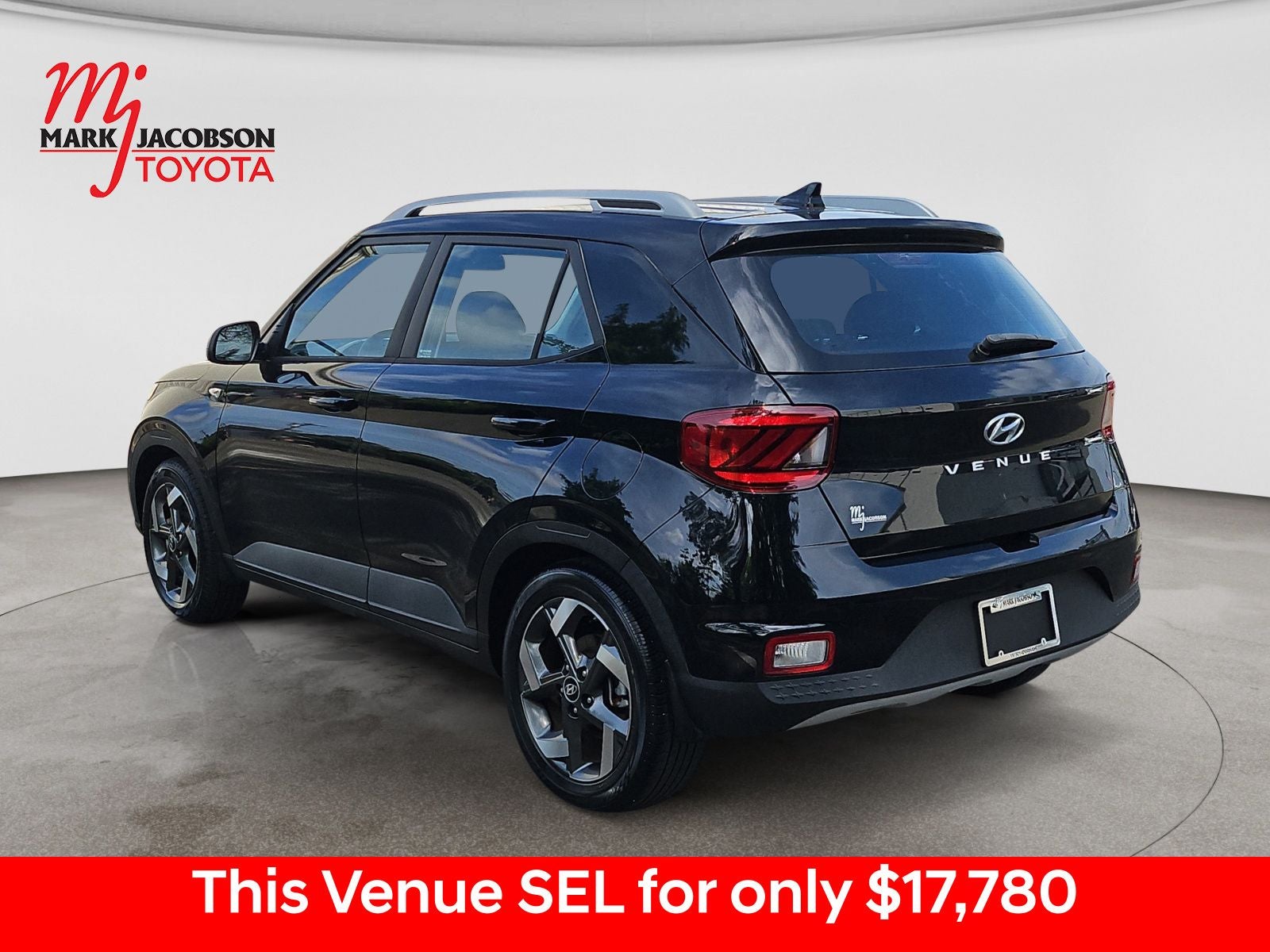 2022 Hyundai Venue SEL