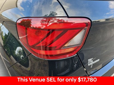 2022 Hyundai Venue SEL