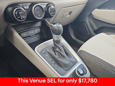 2022 Hyundai Venue SEL