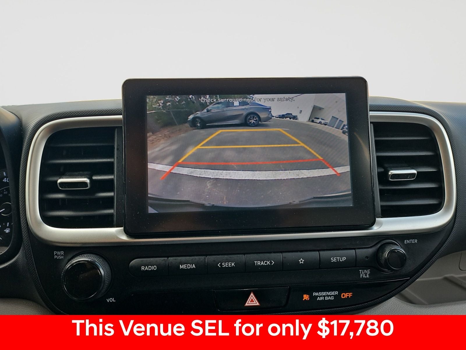 2022 Hyundai Venue SEL