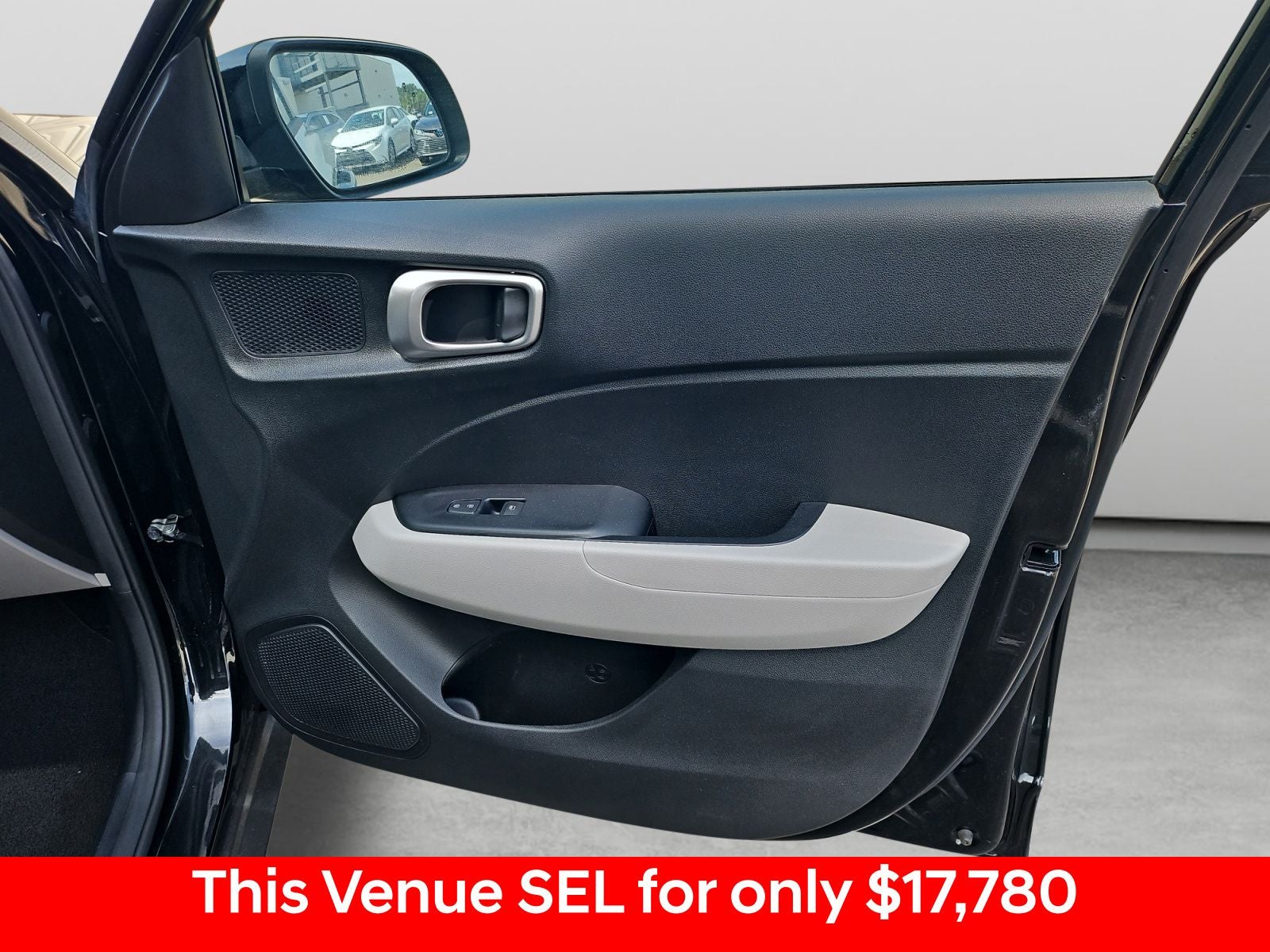 2022 Hyundai Venue SEL