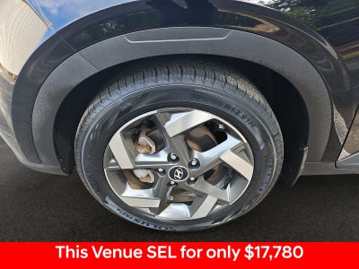 2022 Hyundai Venue SEL