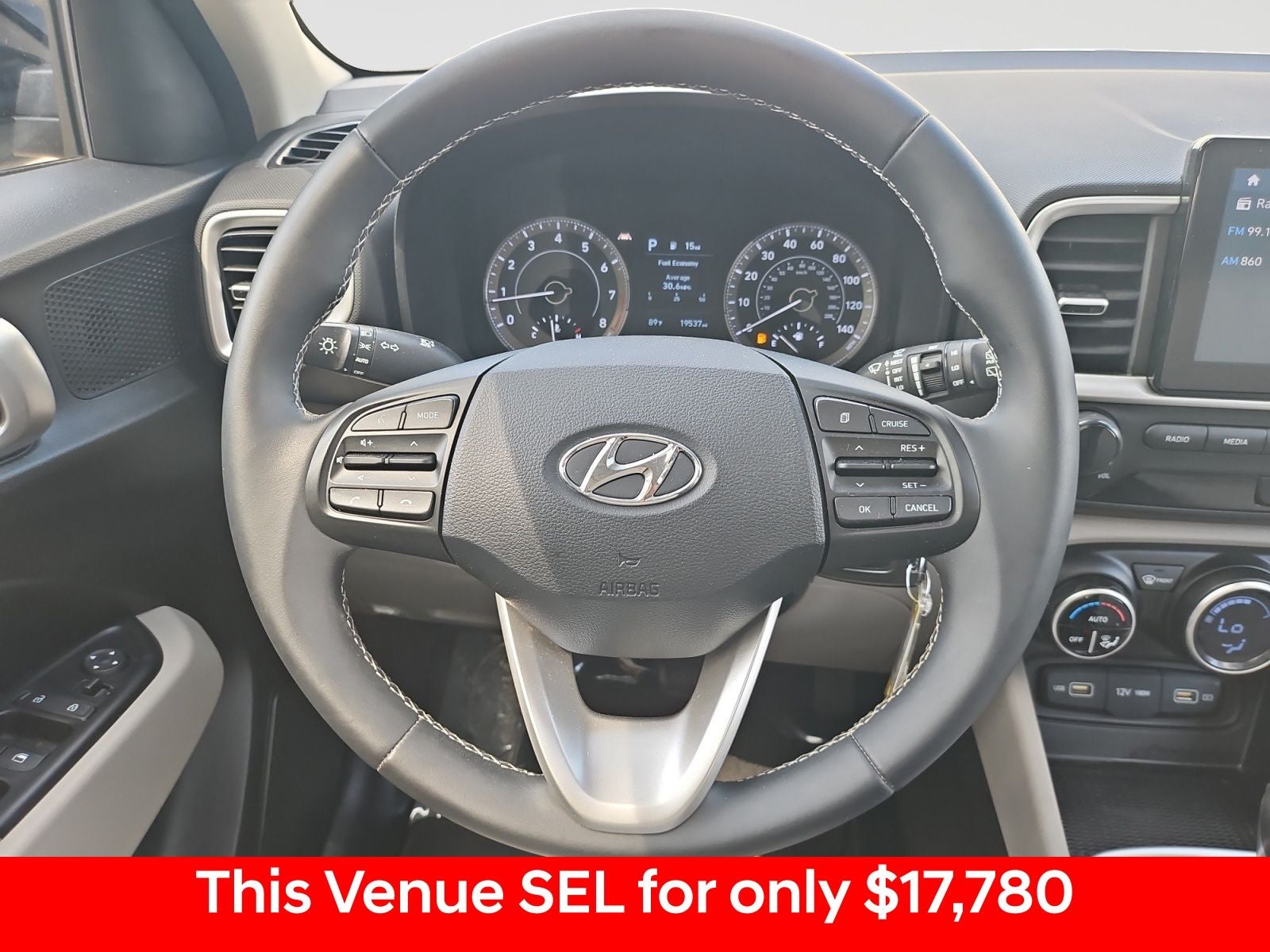 2022 Hyundai Venue SEL