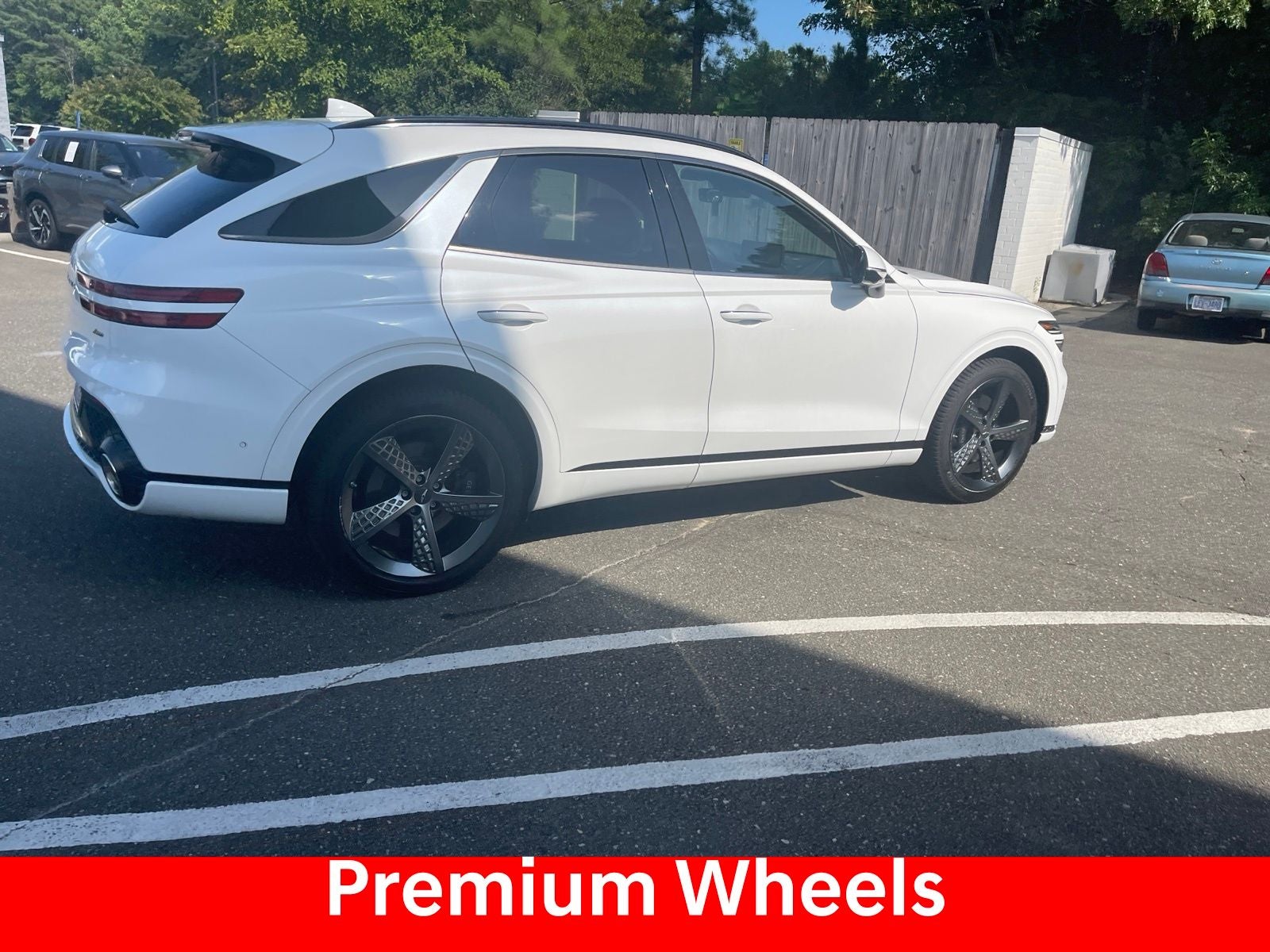 2023 Genesis GV70 2.5T