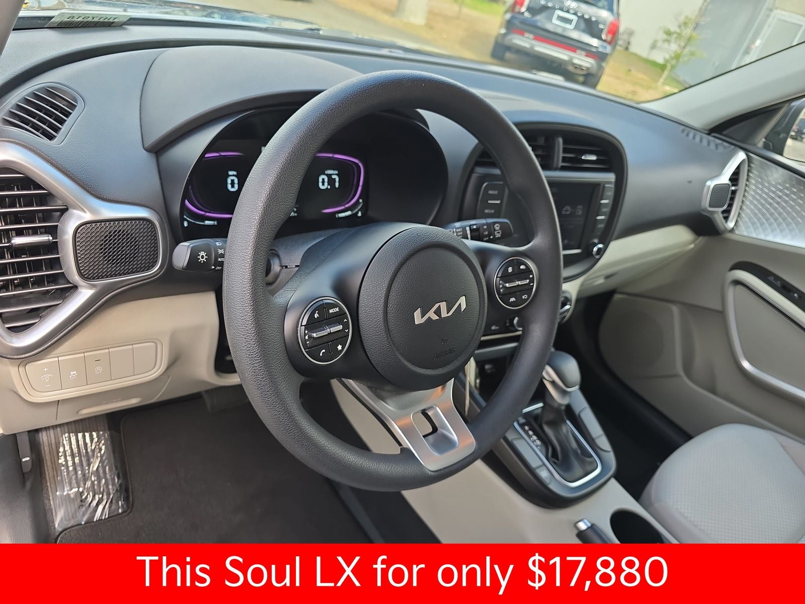 2024 Kia Soul LX
