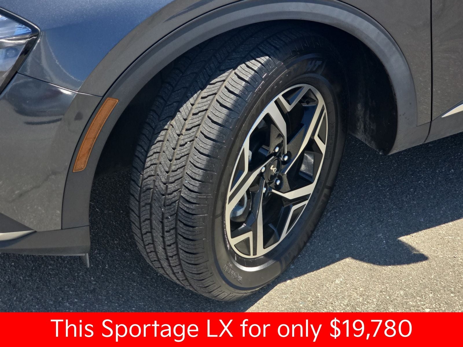2023 Kia Sportage LX