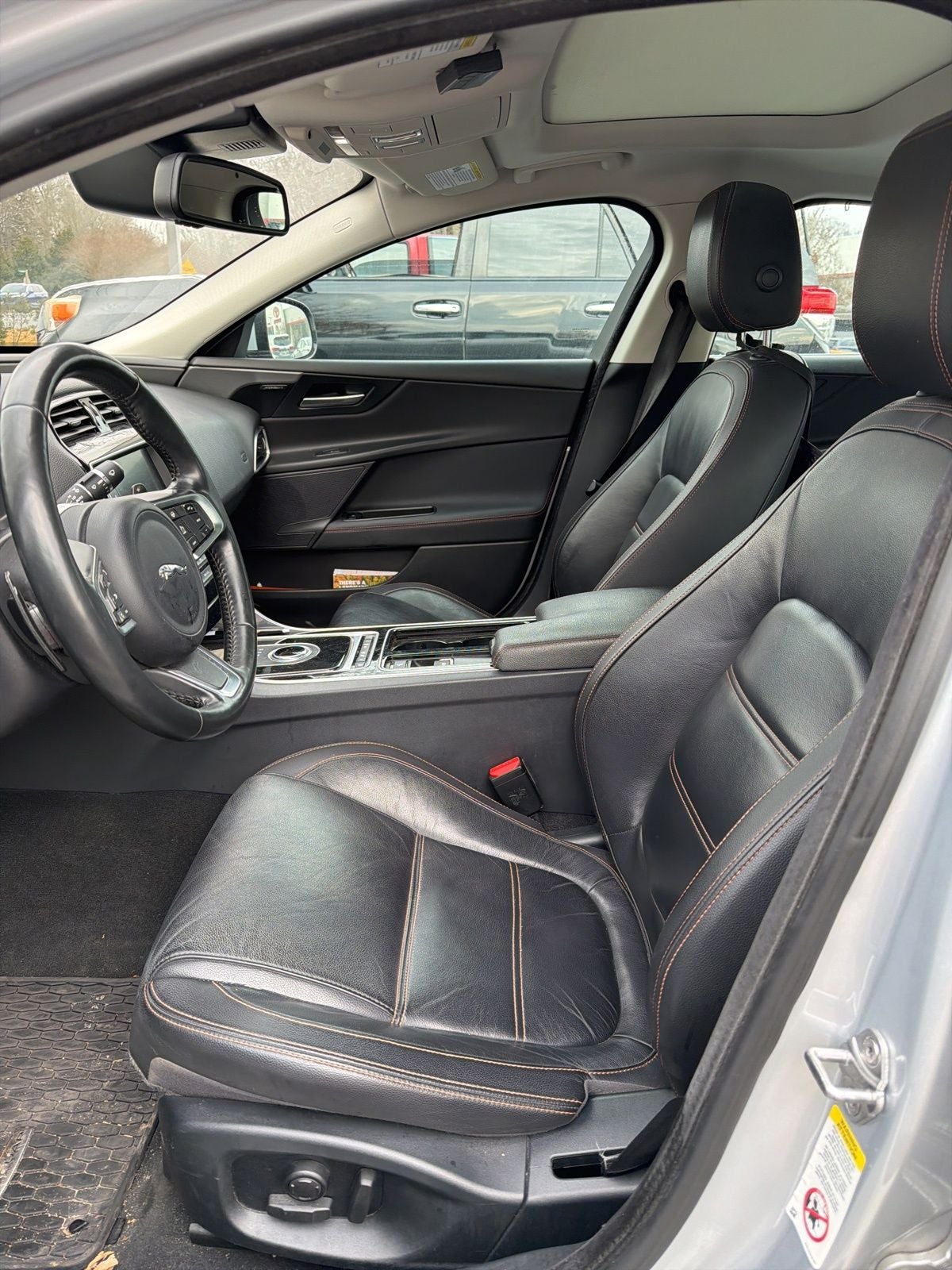 2018 Jaguar XE 35t Prestige