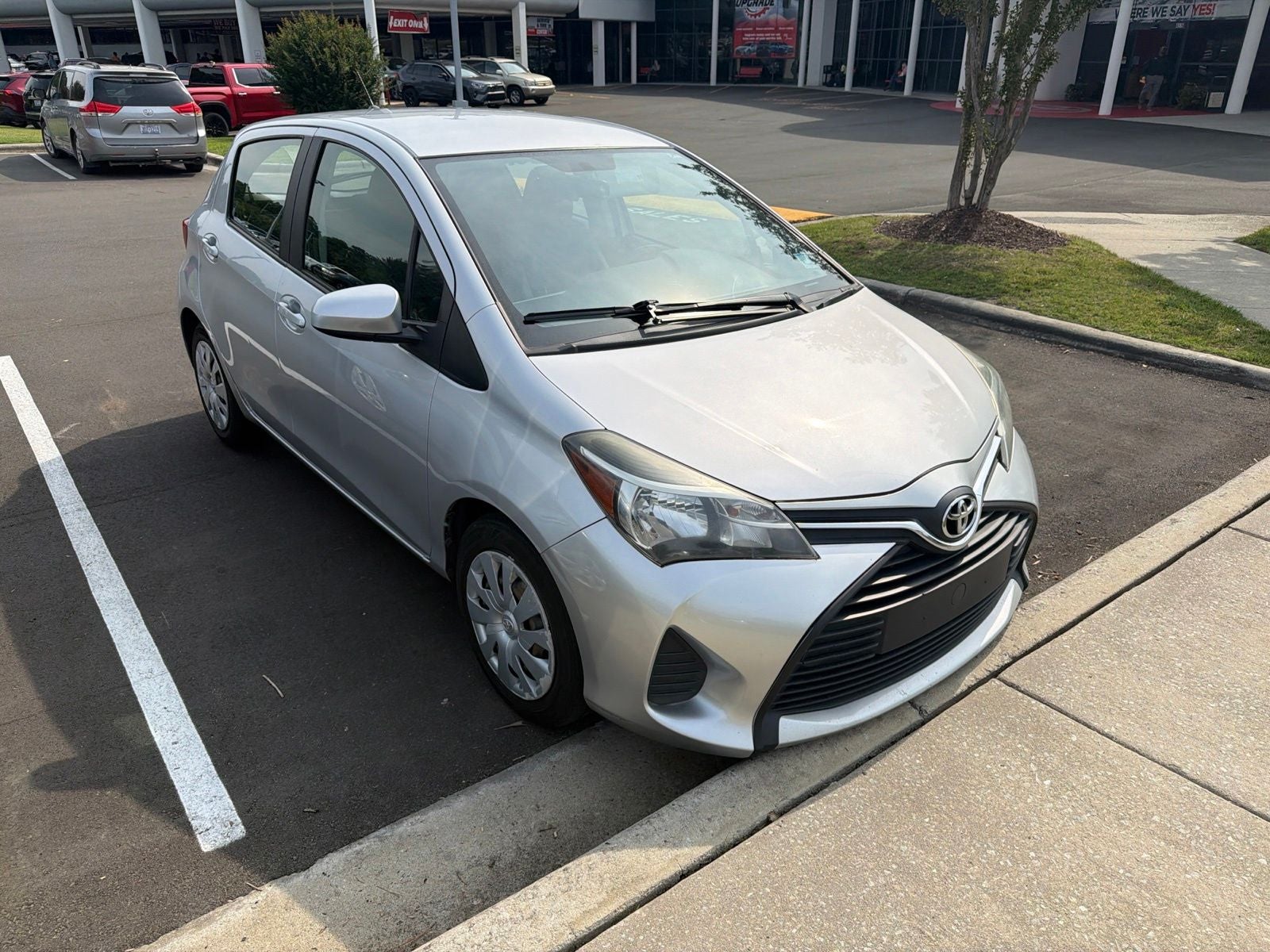 2015 Toyota Yaris L