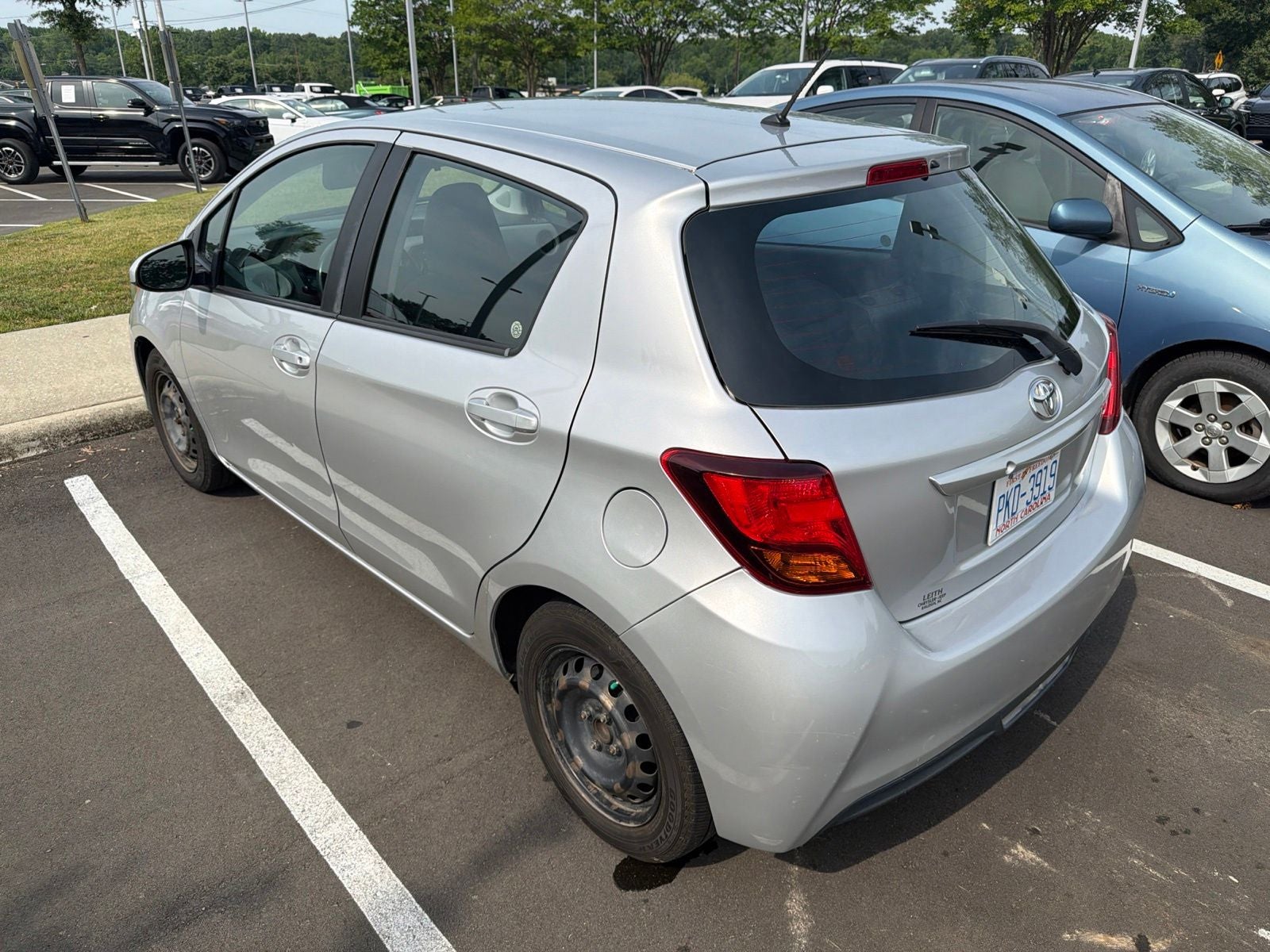 2015 Toyota Yaris L