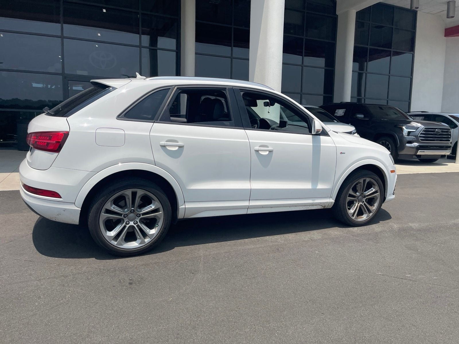 2018 Audi Q3 2.0T Premium