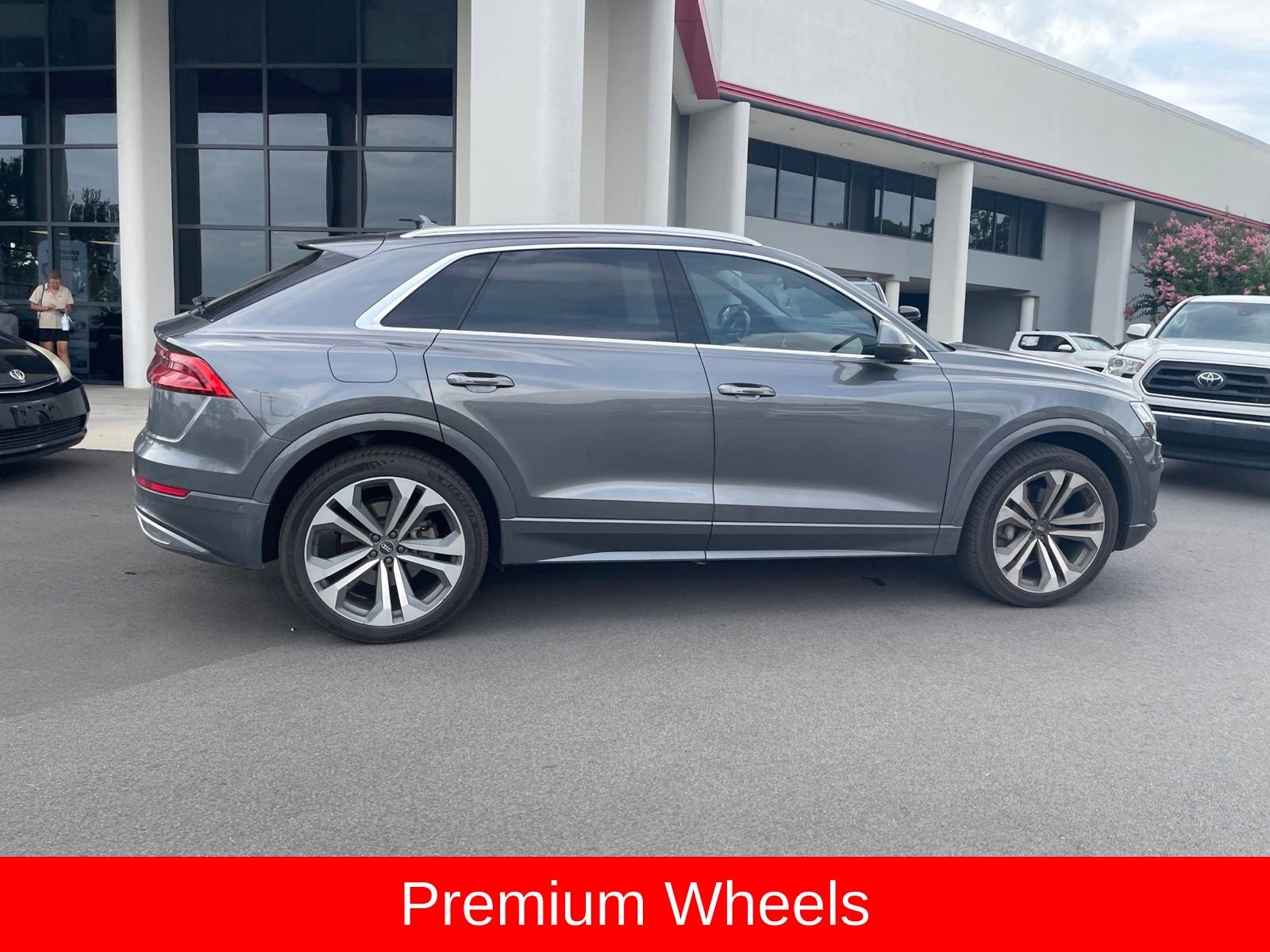 2021 Audi Q8 55 Premium Plus quattro