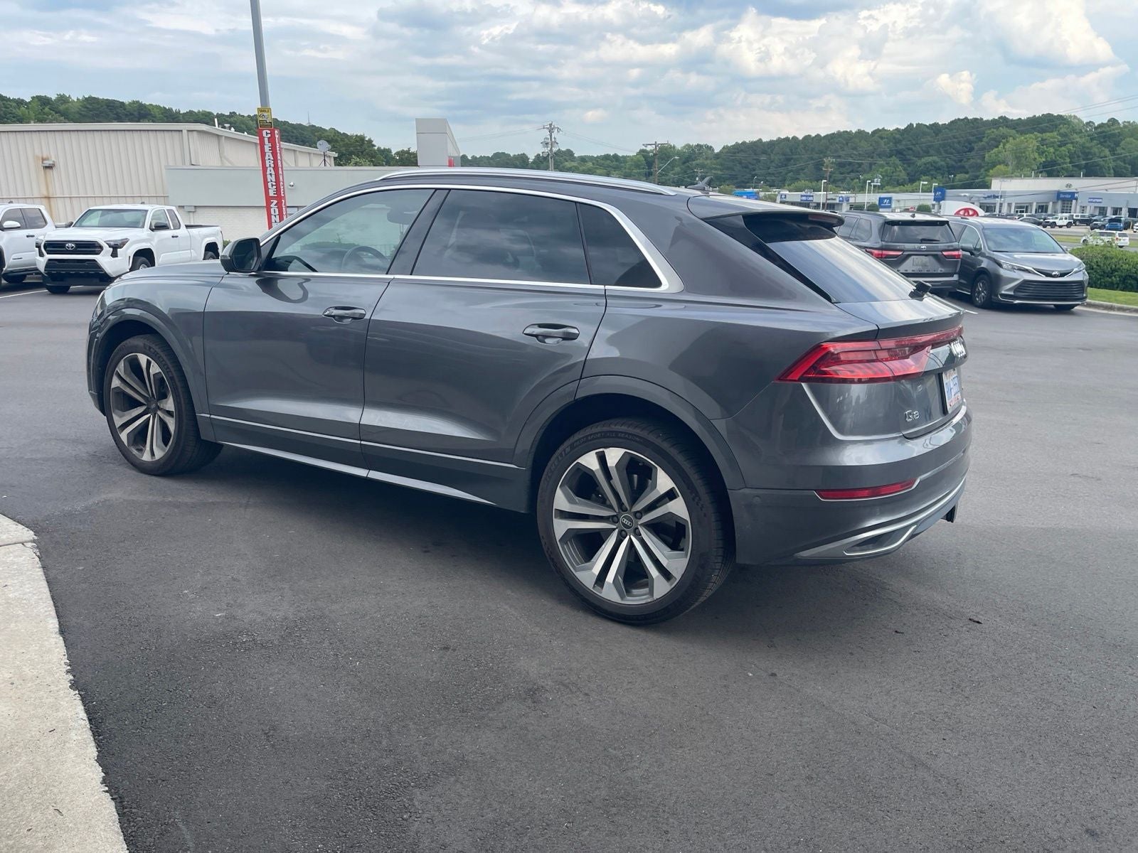 2021 Audi Q8 55 Premium Plus quattro