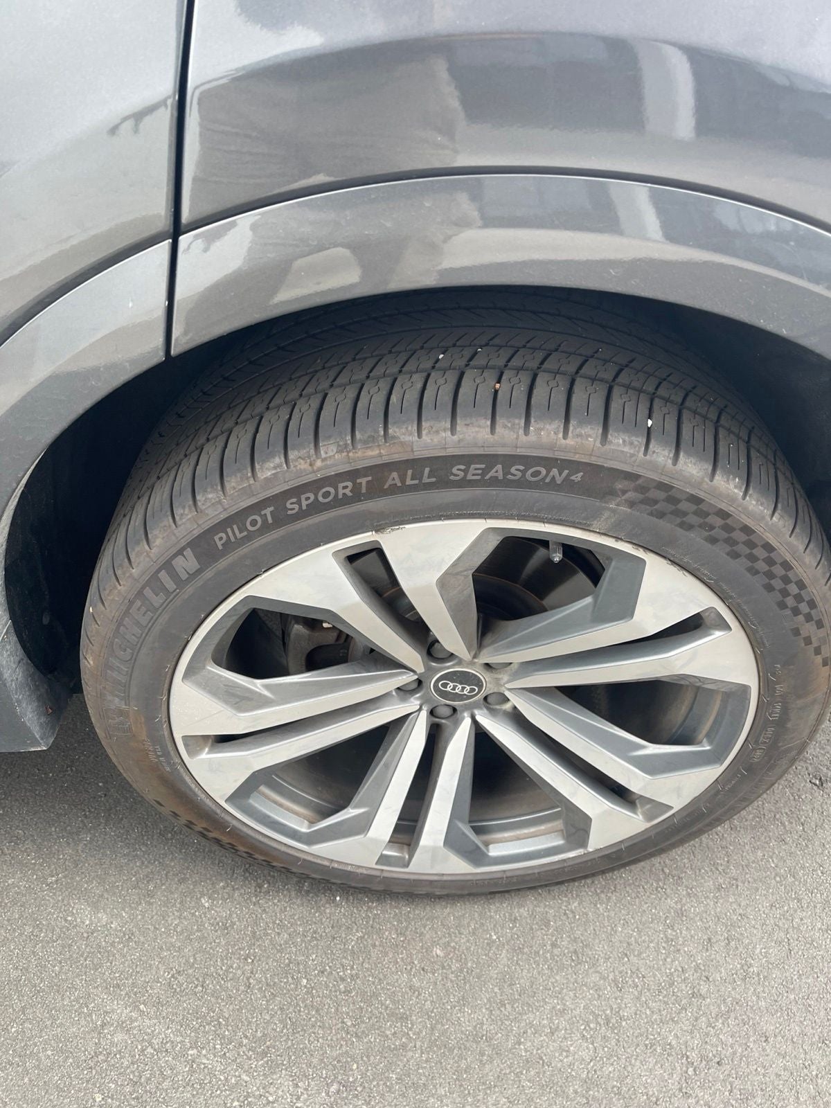 2021 Audi Q8 55 Premium Plus quattro