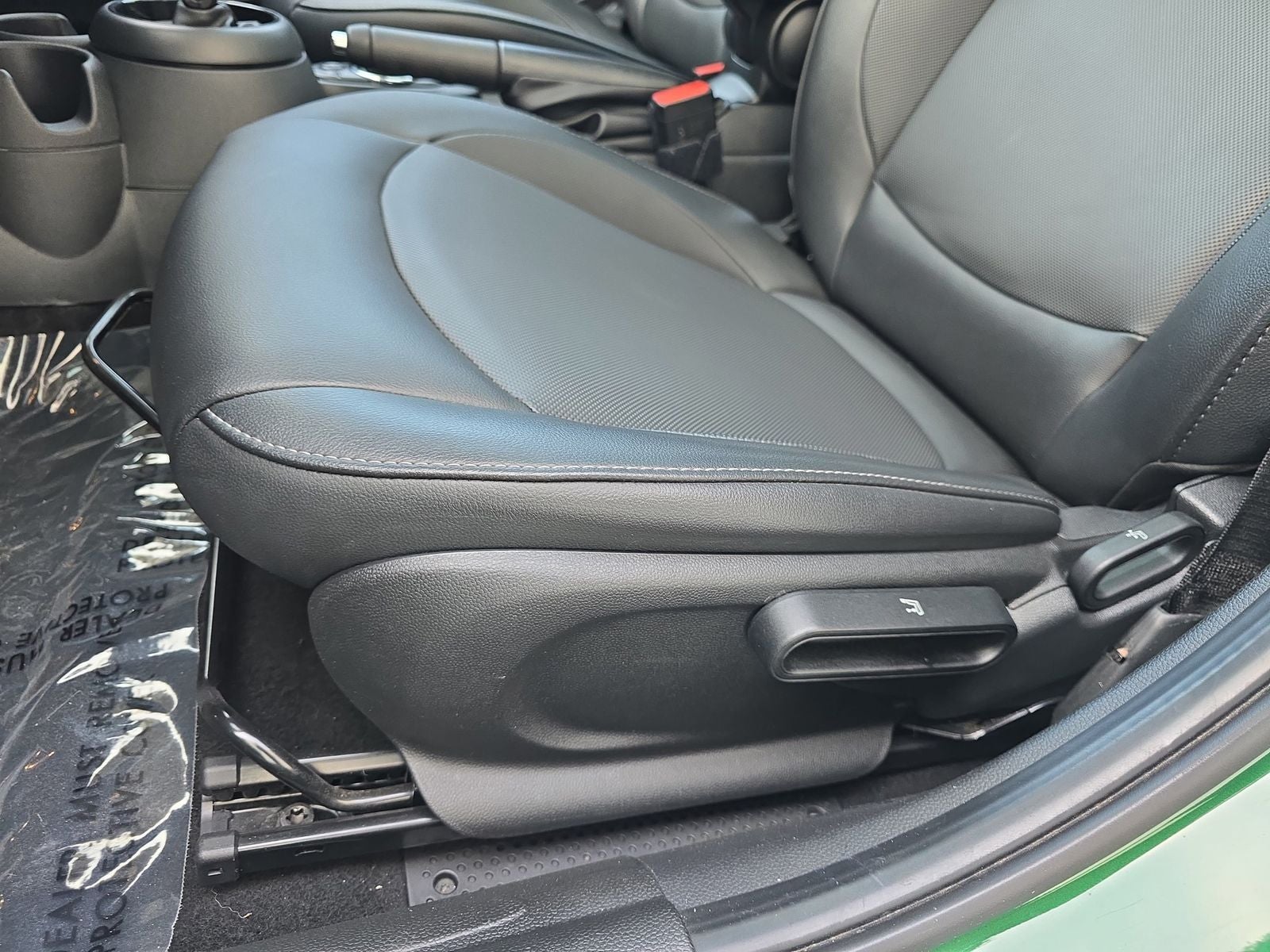 2022 MINI Hardtop 4 Door Cooper