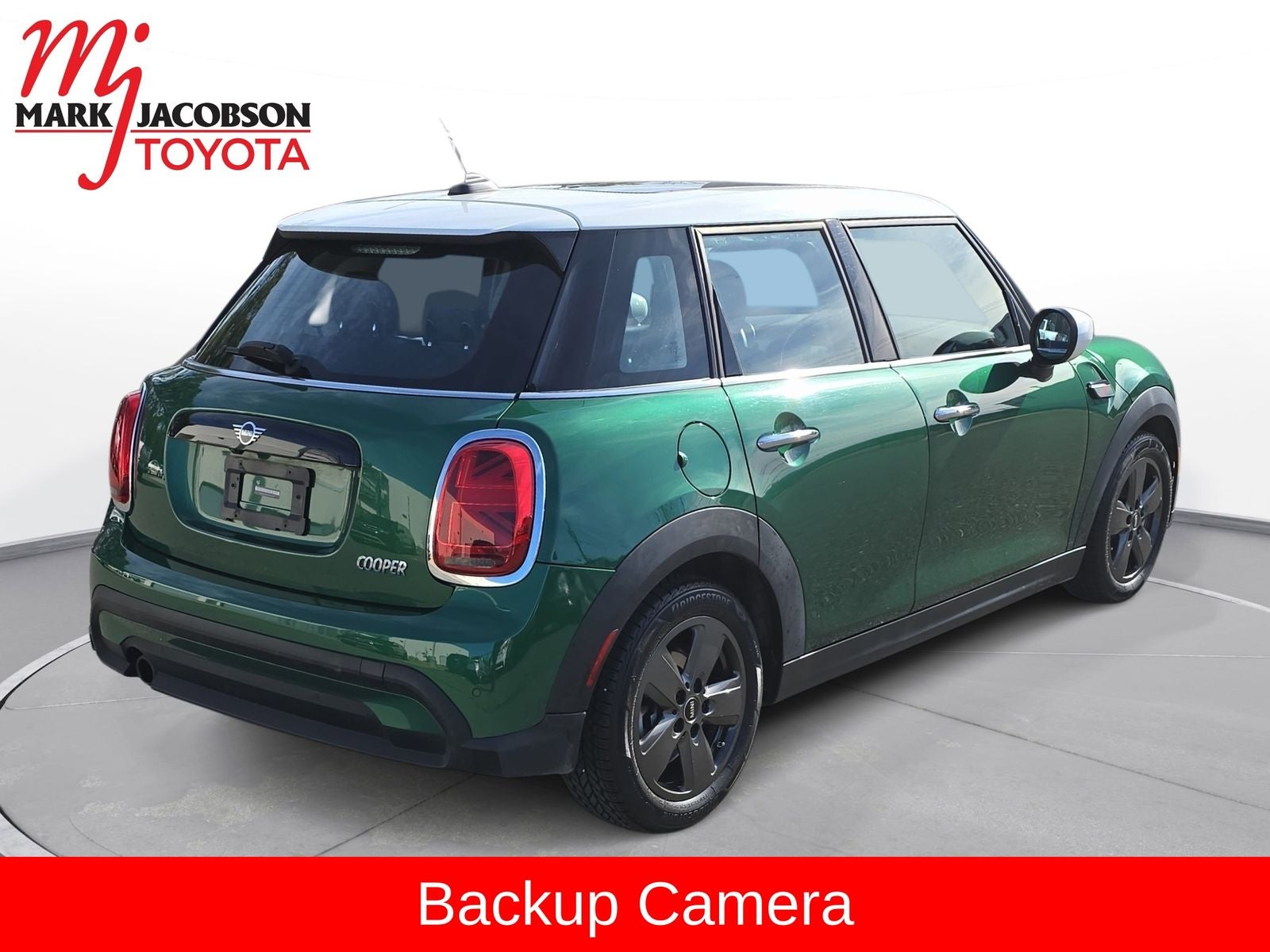 2022 MINI Hardtop 4 Door Cooper