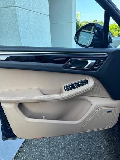 2019 Porsche Macan S