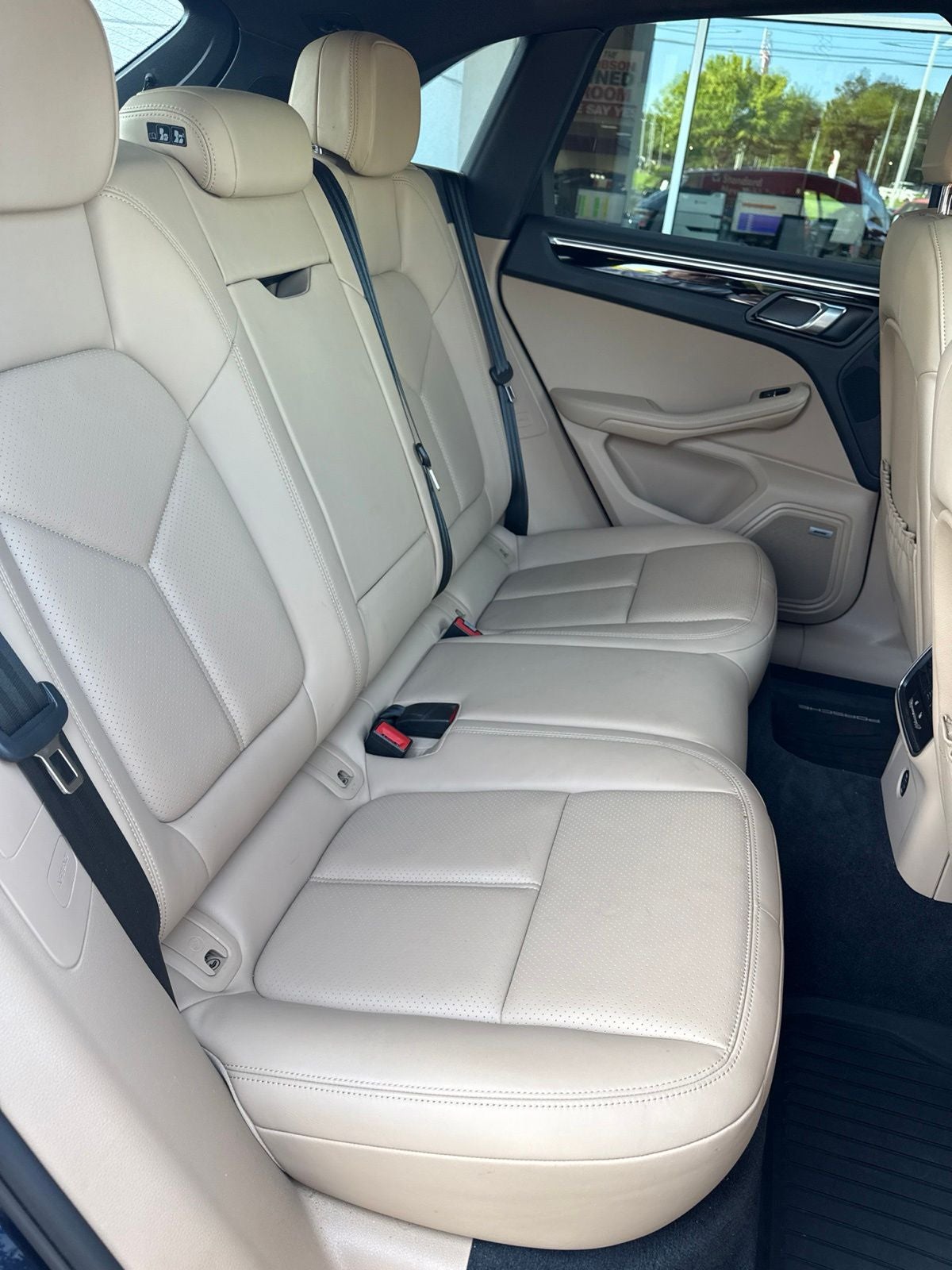 2019 Porsche Macan S