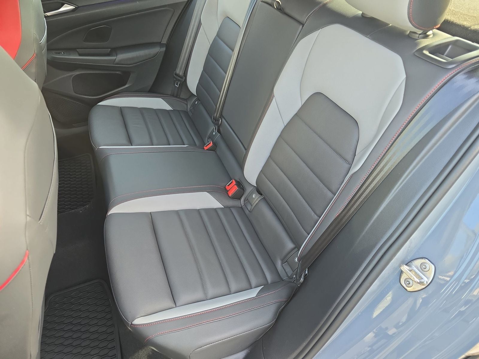 2024 Volkswagen Golf GTI Autobahn