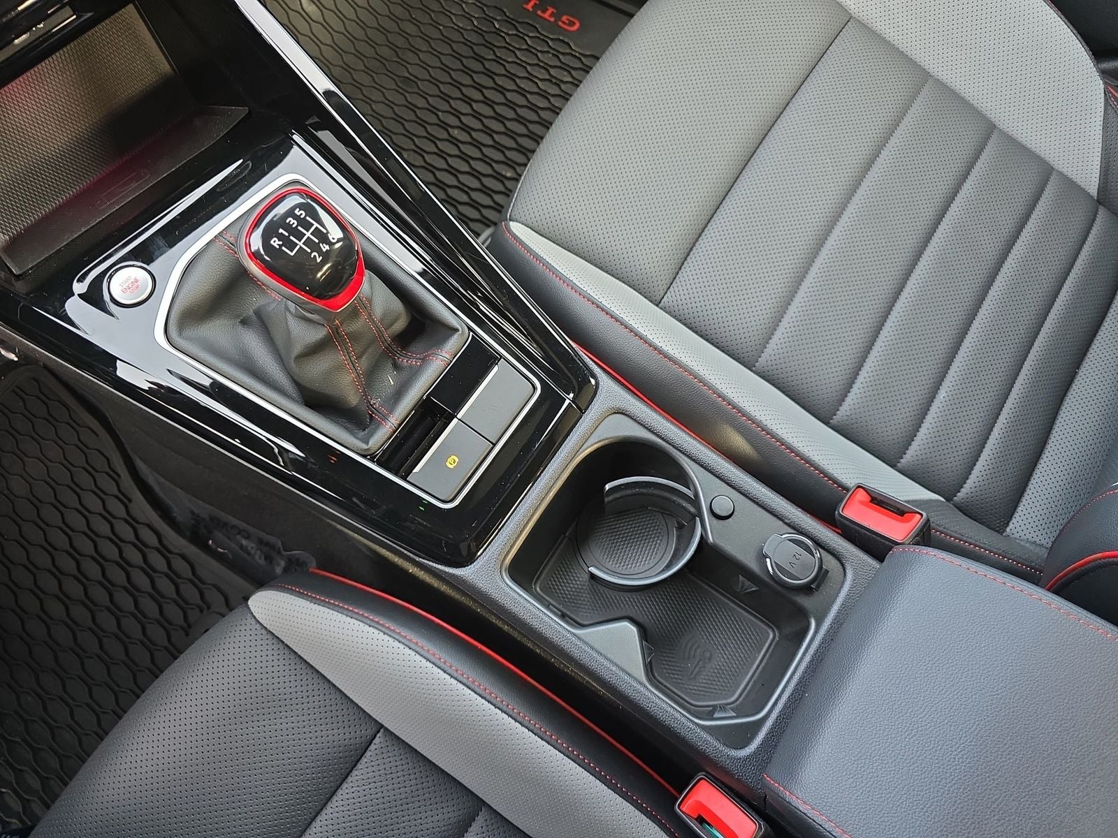 2024 Volkswagen Golf GTI Autobahn