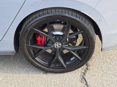 2024 Volkswagen Golf GTI Autobahn