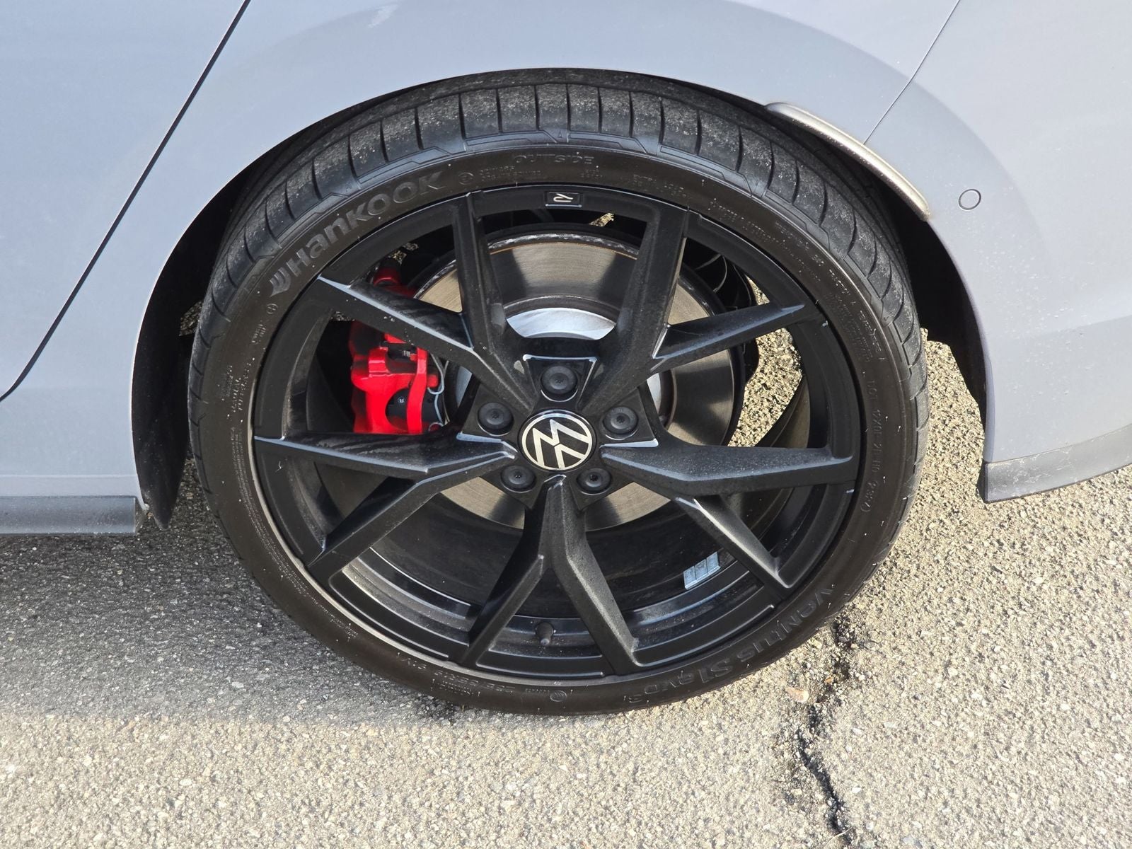 2024 Volkswagen Golf GTI Autobahn