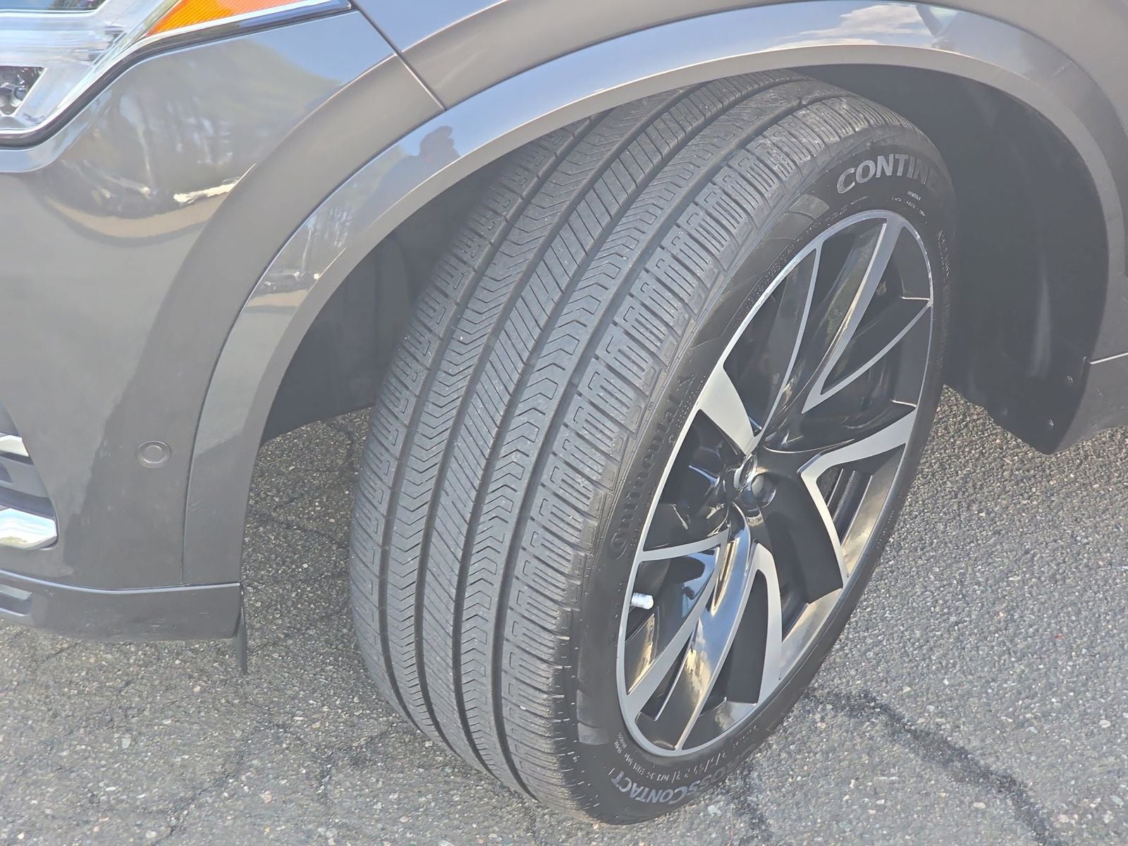 2023 Volvo XC90 B6 Plus 7-Seater