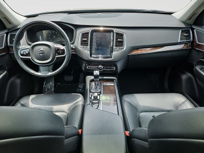2019 Volvo XC90 T5 Momentum