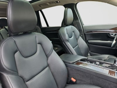 2019 Volvo XC90 T5 Momentum