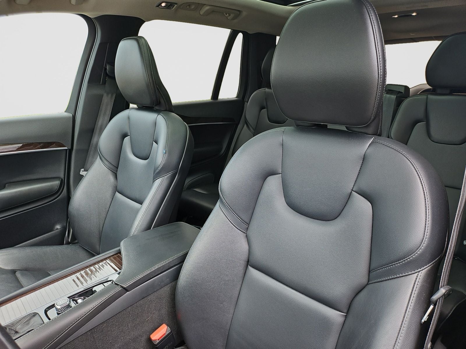 2019 Volvo XC90 T5 Momentum