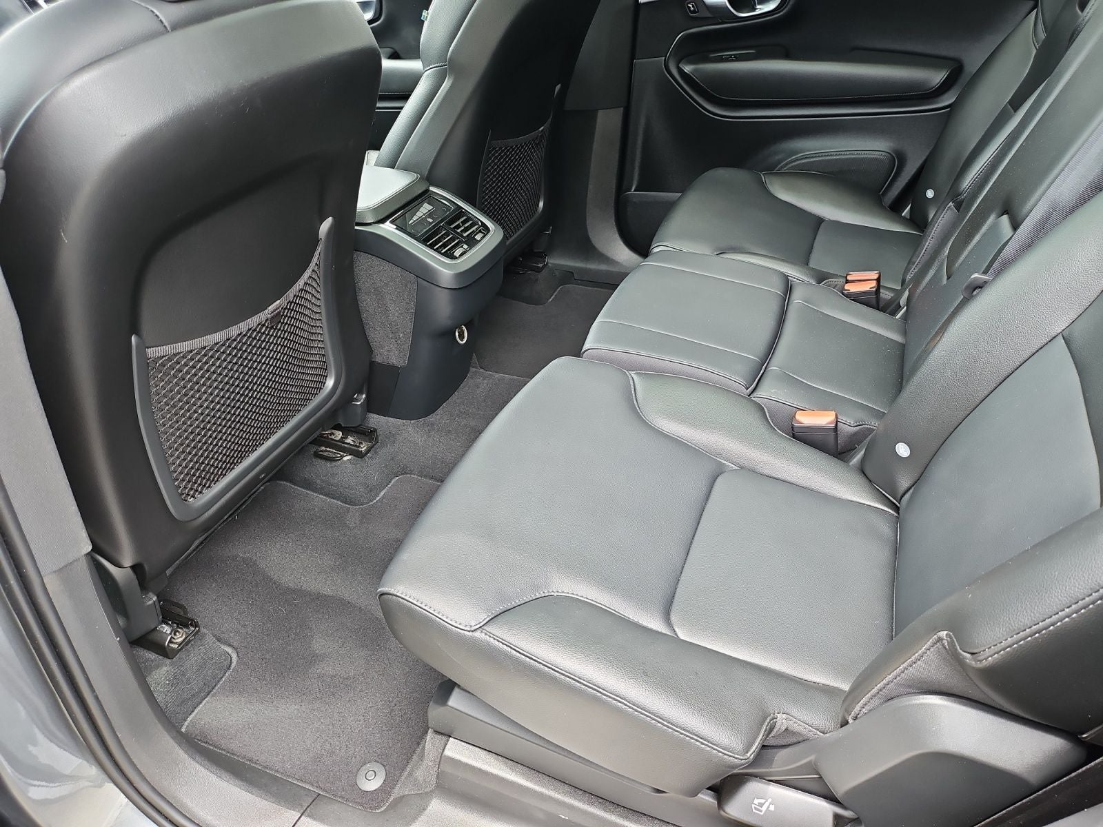2019 Volvo XC90 T5 Momentum