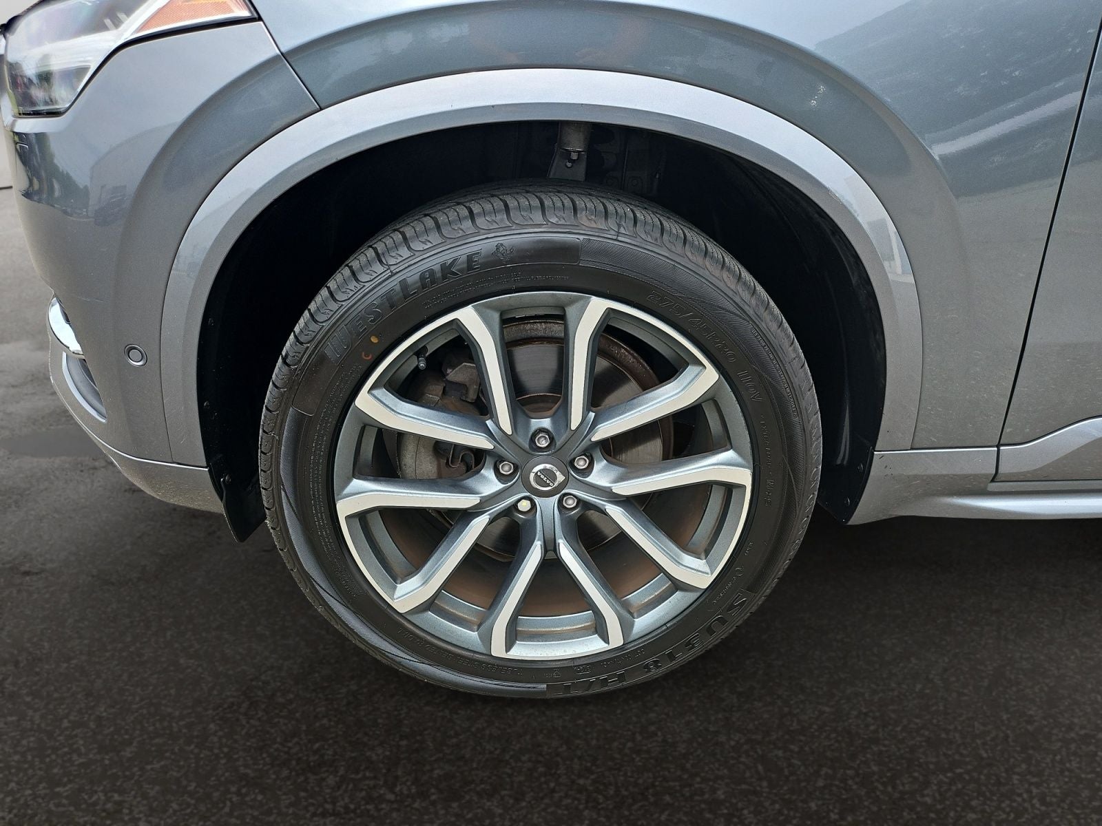 2019 Volvo XC90 T5 Momentum