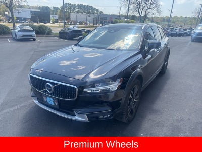2018 Volvo V90 Cross Country T5