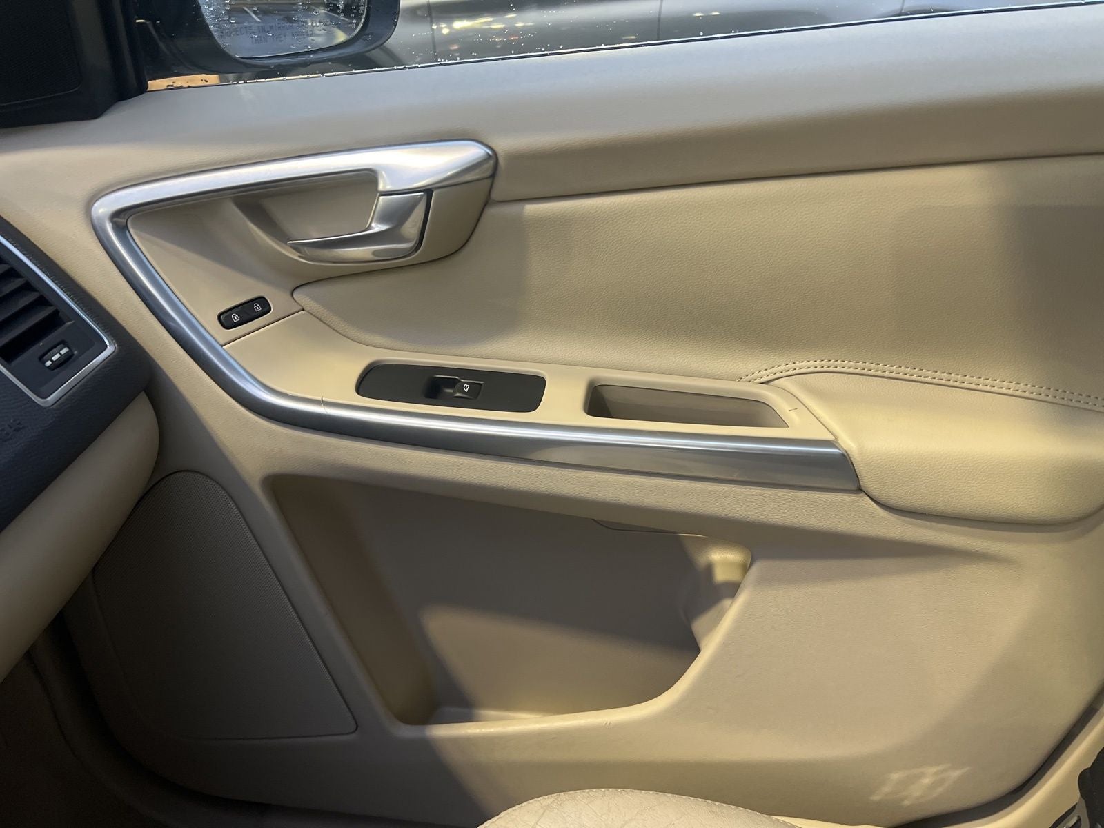 2015 Volvo XC60 T5 Premier