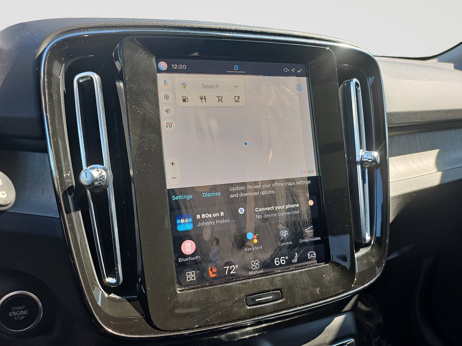 2023 Volvo XC40 B5 Plus Dark Theme