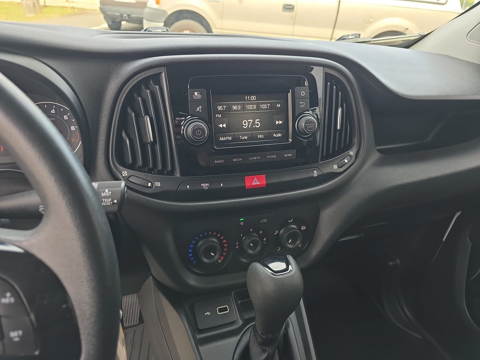 2022 RAM ProMaster City Base